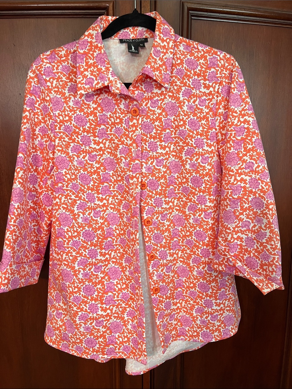Peace of Cloth Bright Floral Button-Up Shirt in Orange & Pink Size Medium